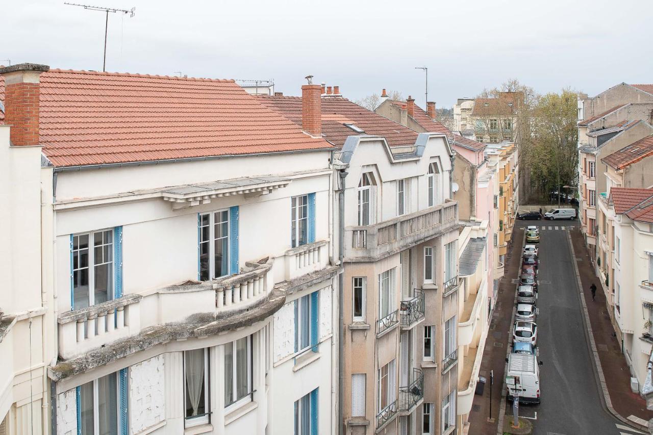 Le Larbaud - Appartement Calme Et Lumineux En Centre Ville فيشي المظهر الخارجي الصورة